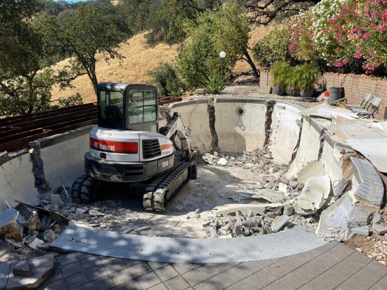 SMI crew at work on a Bay Area demolition